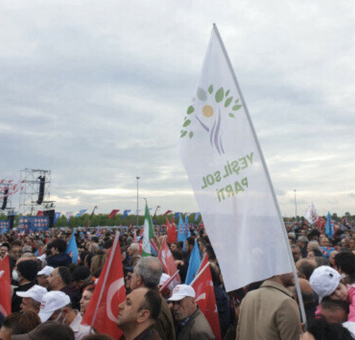 Millet İttifakı'nın Maltepe mitinginde HDP bayrakları sallandı - Resim : 3