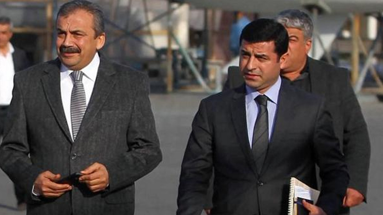 Selahattin Demirtaş'tan Sırrı Süreyya Önder'e mektup: Sırrı Bey ayağa kalkacak, bu barış illa ki olacak