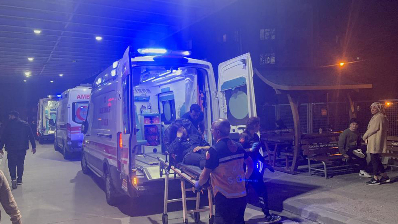 15 yaşındaki kızların bıçaklı kavgasında kan döküldü: 1 yaralı