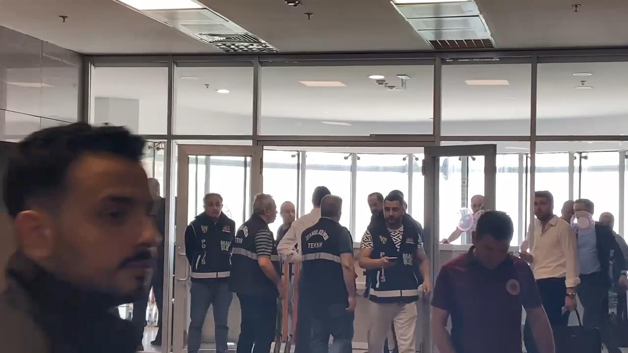 CHP'li belediyelere yolsuzluk soruşturmasında 5'i belediye başkanı 22 kişi tutuklandı - Resim : 1