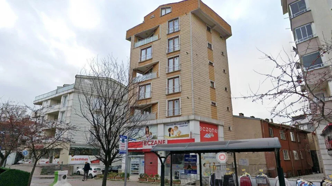 Gebze'de 7 katlı bina çöktü: Enkazda 5 kişi var - Resim : 2